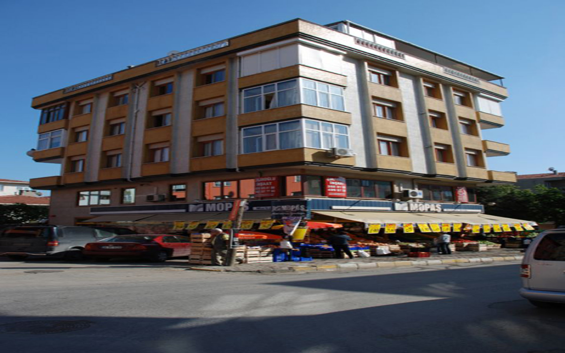 img-3